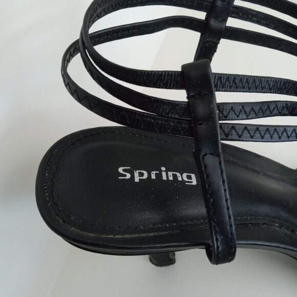 Sandals - Picture 2 of 4